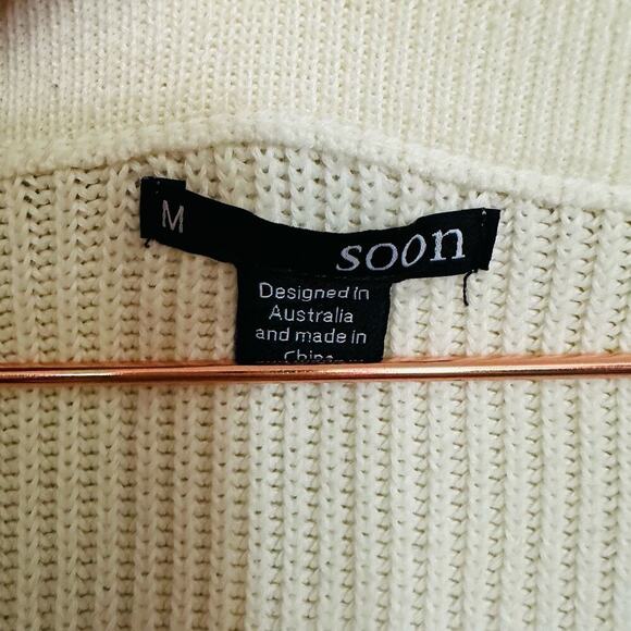 SOON Maternity Jenni Black White Striped Collared V-Neckline Sweater Size Medium - Picture 7 of 8